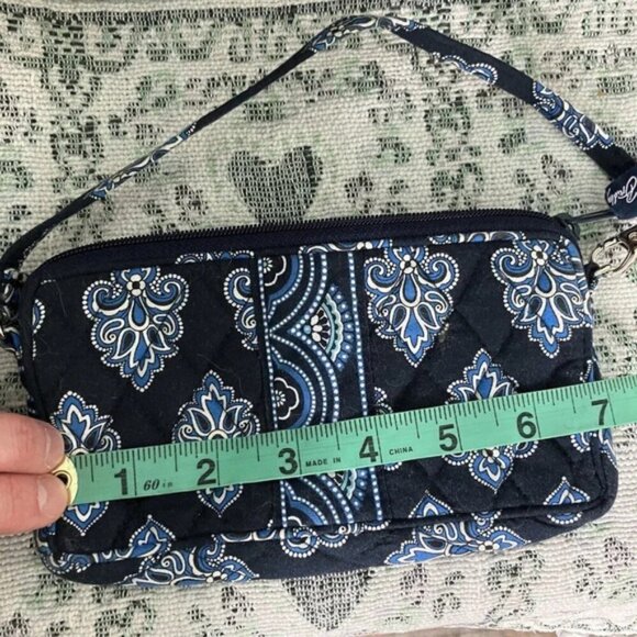Vera Bradley Calypso Blue Quilted Wallet Pouch Wristlet - Picture 7 of 7